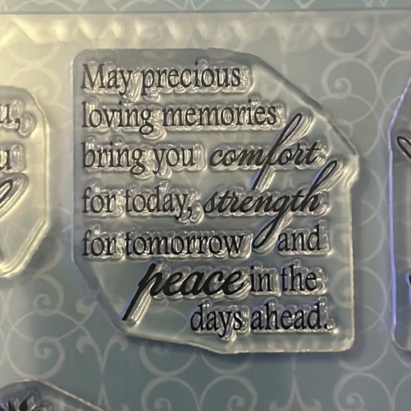 Verve Forever in Our Hearts stamp set - Picture 3 of 11